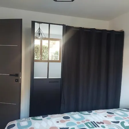 Les Marmottes Apartment *